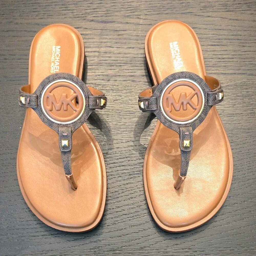 Michael Kors Aubrey Sandals (size 7.5) - Picture 3 of 7